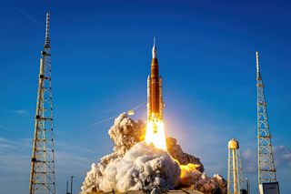 «Артемида‑2» возвращает людей на Луну